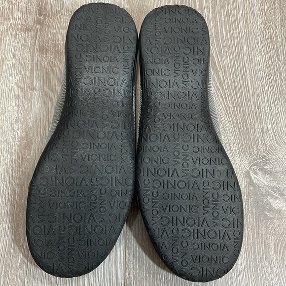 Vionic Orthoheel Alda Pewter Leather Reptile Slip On Loafers Chain 8.5W - Picture 12 of 15